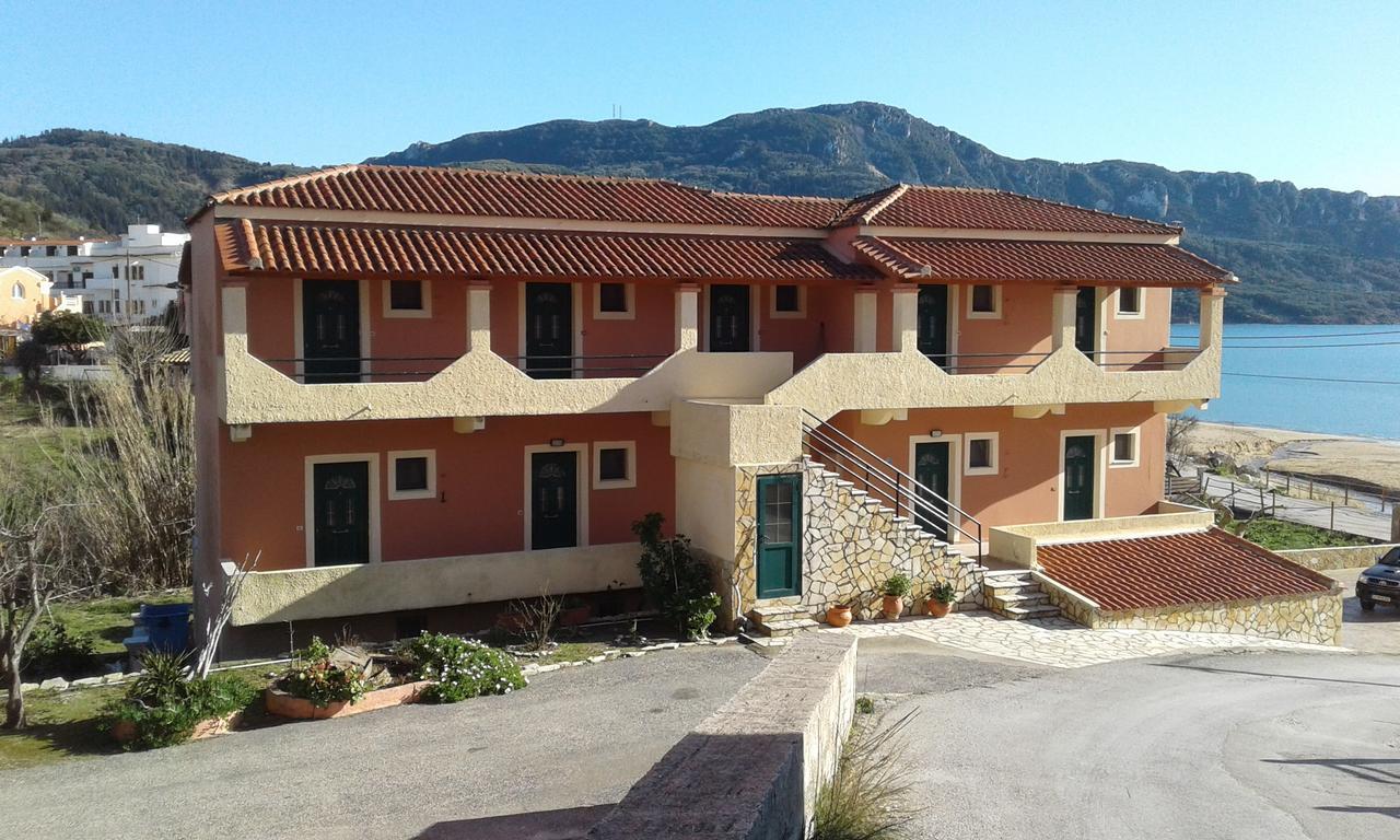 Dixtia Apartments Ájosz Jeórjosz Págon Kültér fotó